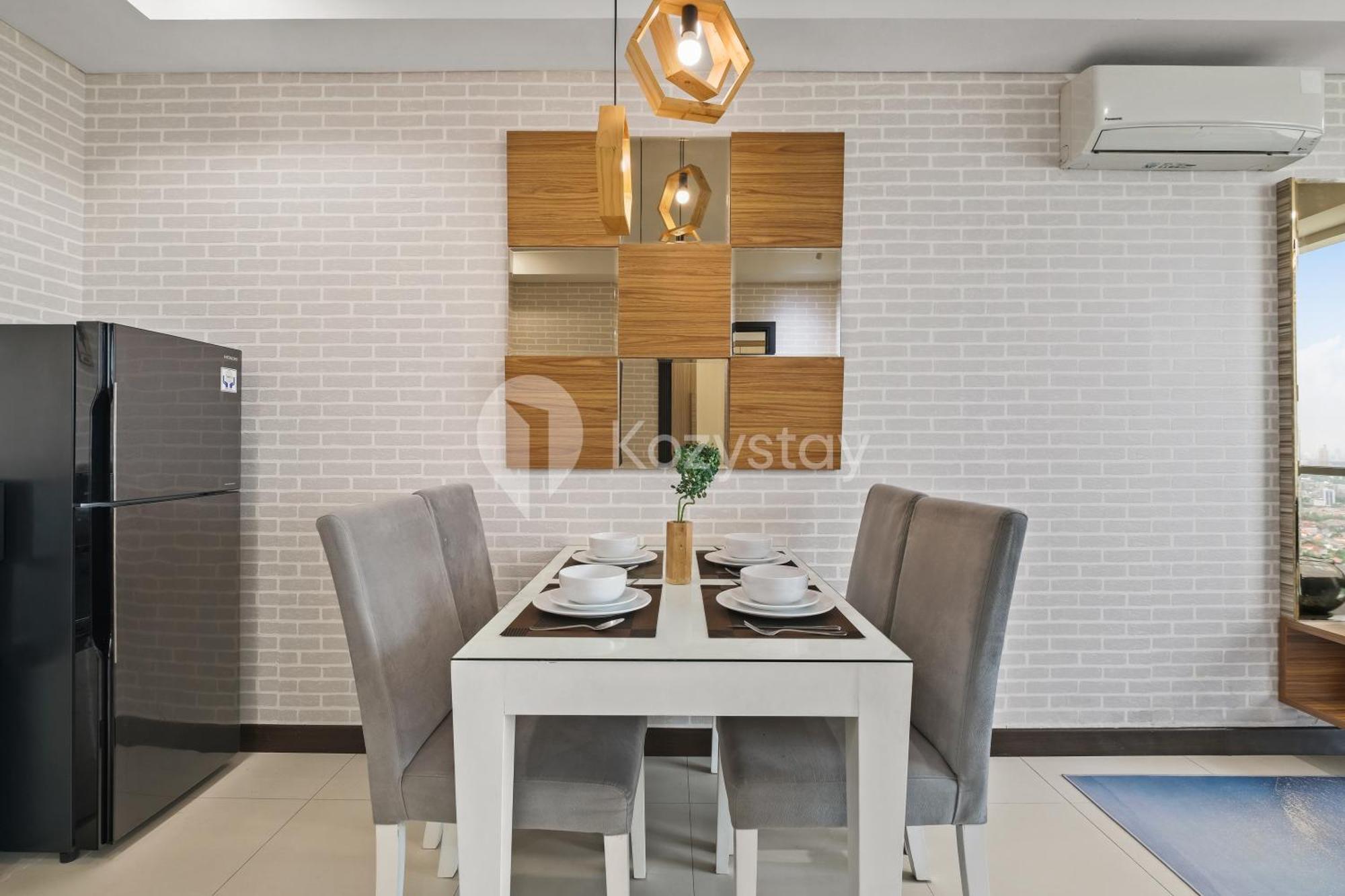 Meadow By Kozystay - Newly Renovated - Kebon Jeruk Giacarta Esterno foto