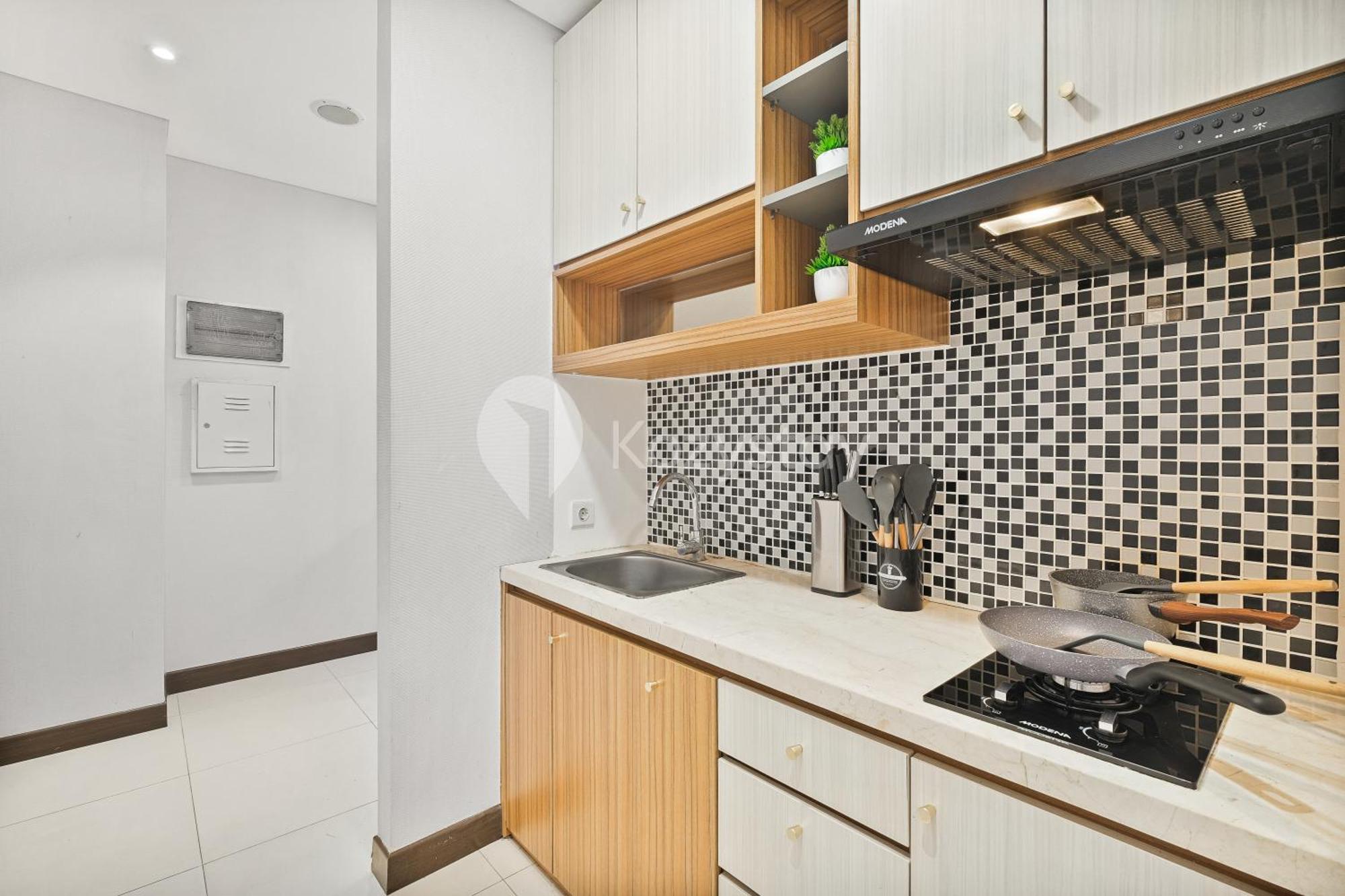 Meadow By Kozystay - Newly Renovated - Kebon Jeruk Giacarta Esterno foto